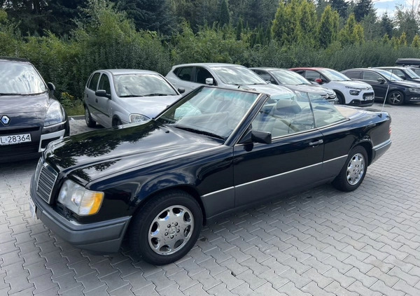 Mercedes-Benz Klasa E cena 70000 przebieg: 264000, rok produkcji 1994 z Rzeszów małe 667